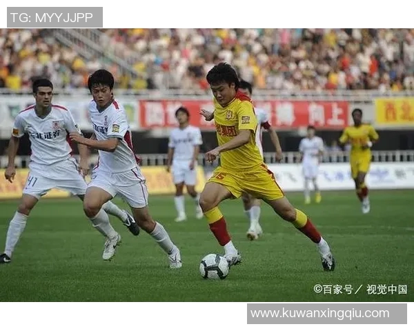 南京篮球队与重庆篮球队赛后技术分析与战术对比探讨 南京篮球队与重庆篮球队赛后技术分析与战术对比探讨