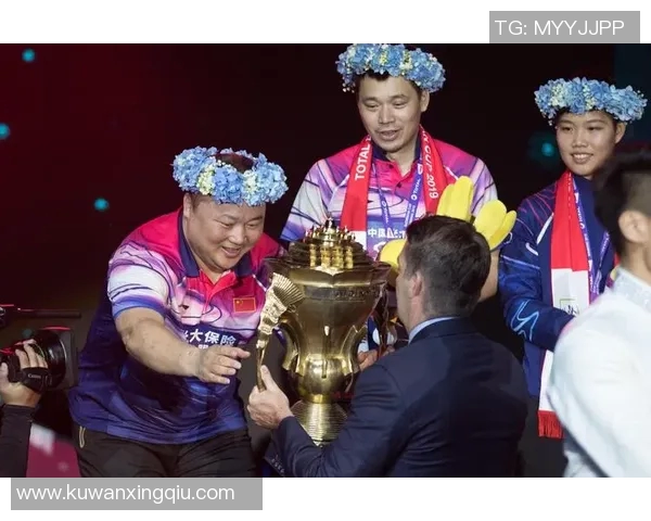 南京羽毛球队与北京羽毛球队赛后复盘分析个人能力的对比与启示