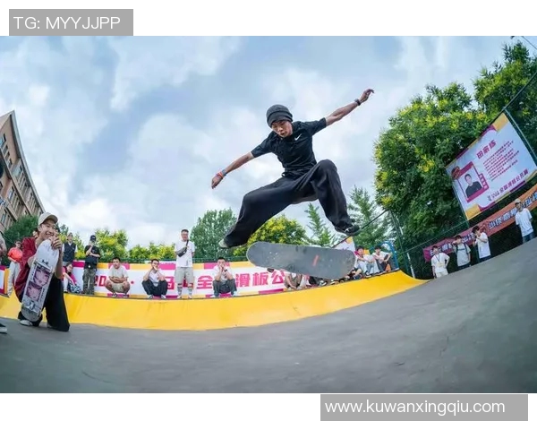 深圳滑板队的力量揭秘：滑板文化与青春梦想的碰撞之旅