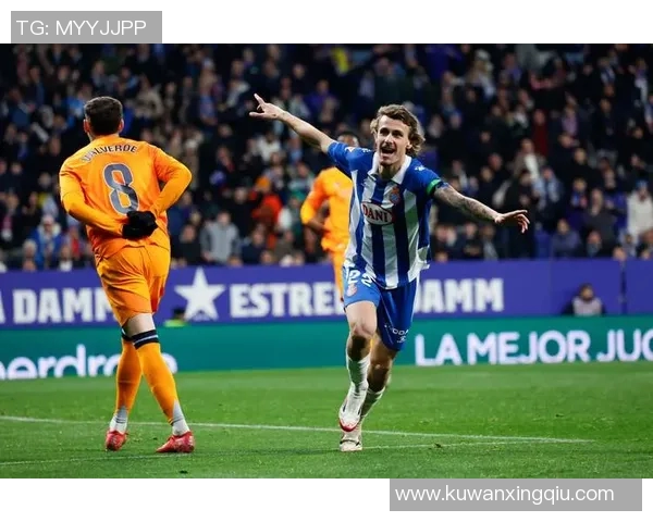 布流浪与巴尼特对决前瞻分析及比赛结果预测探讨 布流浪与巴尼特对决前瞻分析及比赛结果预测探讨