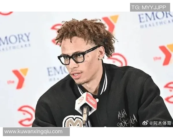 戴森丹尼尔斯崛起之路：从青涩新星到篮球场上的全能战士