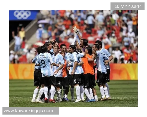 朝鲜男足与中国男足激战在即谁能在这场较量中笑到最后