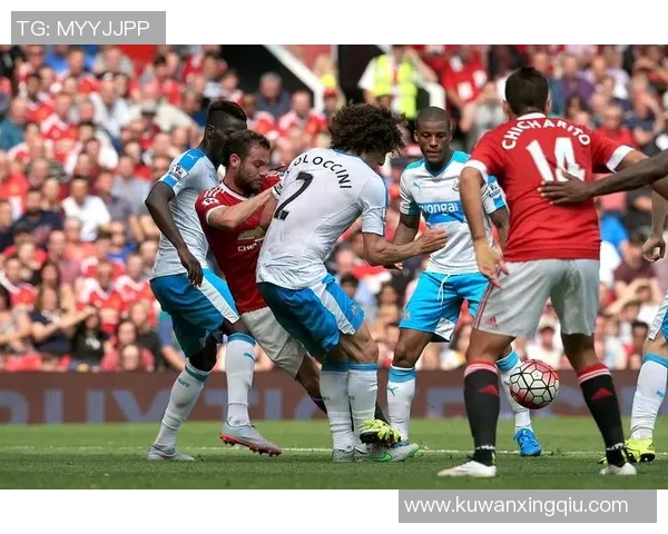 纽卡斯尔主场迎战曼联谁能在这场焦点战中笑到最后