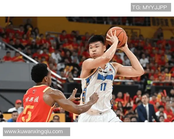 范子铭：从篮球新星到职业生涯的转折与成长之路