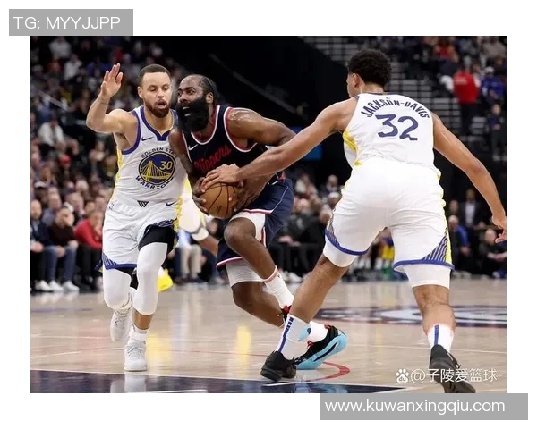 2015年NBA季后赛快船与火箭的经典对决回顾与分析