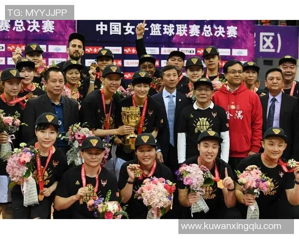 2018年WCBA总决赛北京队与东莞队激战正酣精彩瞬间回顾与分析 2018年WCBA总决赛北京队与东莞队激战正酣精彩瞬间回顾与分析